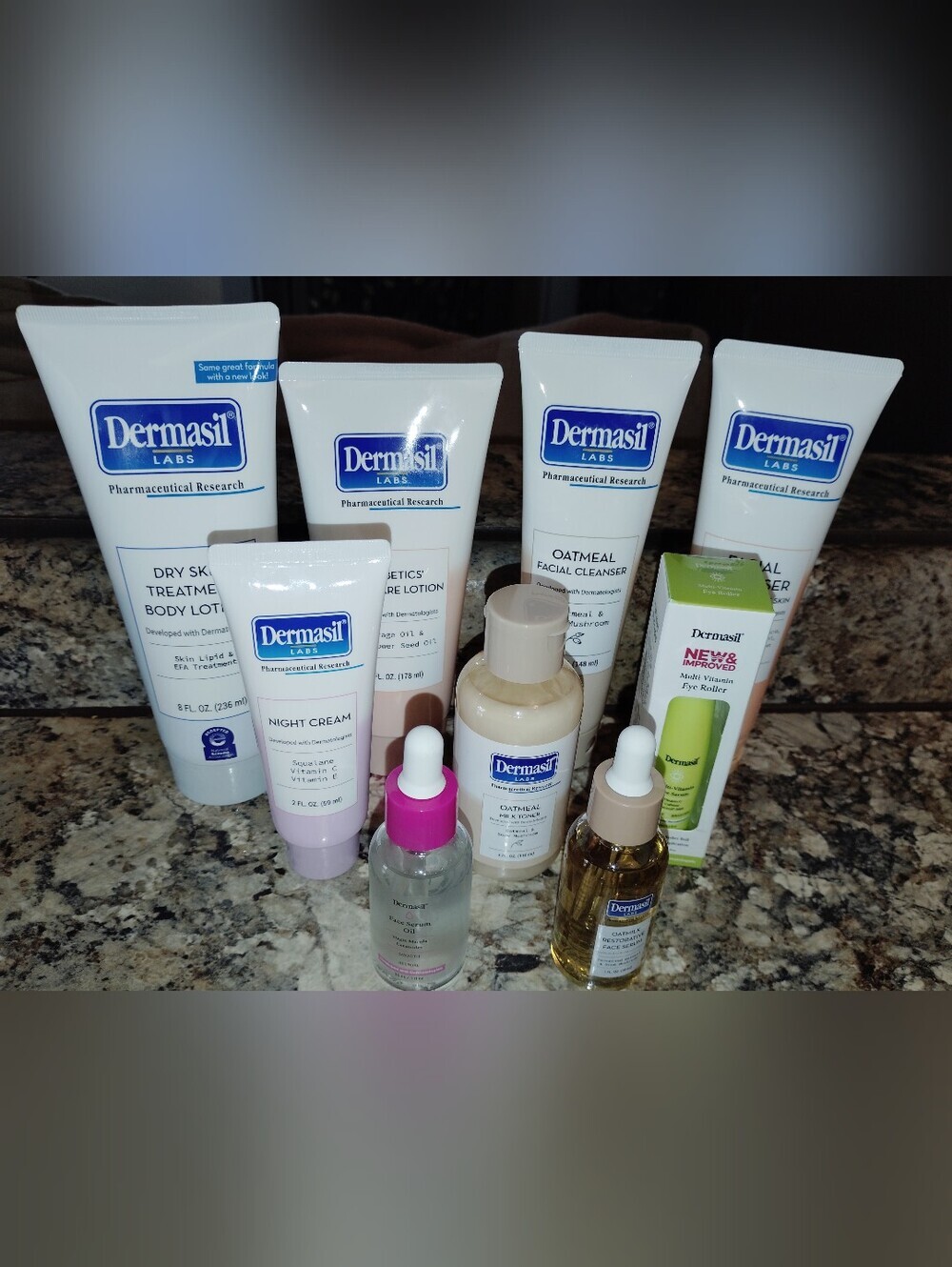 ✨ DERMASIL LABS 9-PIECE SKINCARE BUNDLE ✨Brand new skincare bundle